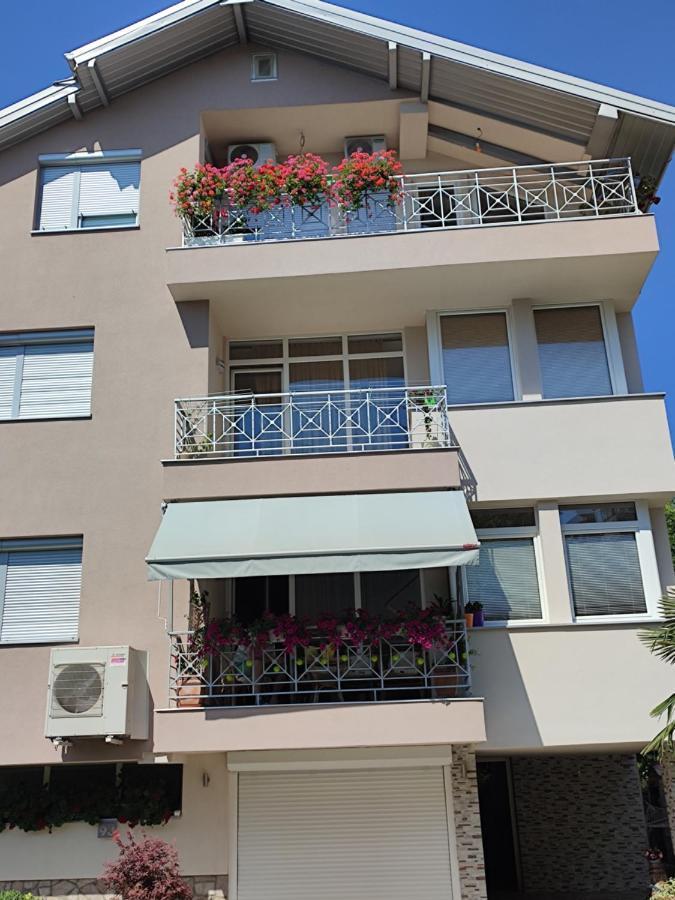 Ohrid Happy Apartments מראה חיצוני תמונה